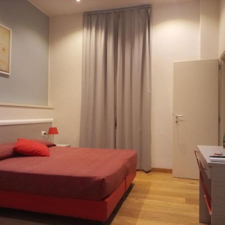 B&B La Piazza ฟลอเรนซ์ ภายนอก รูปภาพ