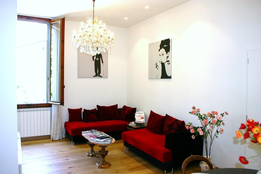 B&B La Piazza ฟลอเรนซ์ ภายนอก รูปภาพ