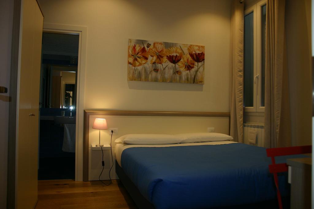 B&B La Piazza ฟลอเรนซ์ ภายนอก รูปภาพ